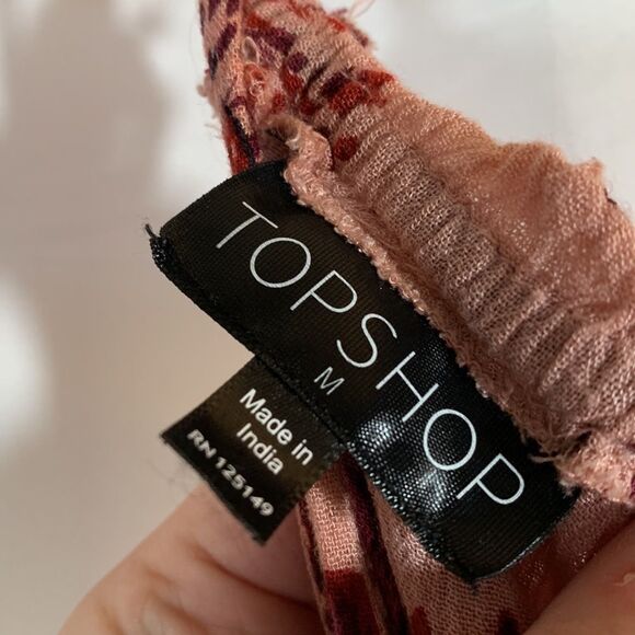 Topshop Pink Floral Flowy Romper - Picture 10 of 10